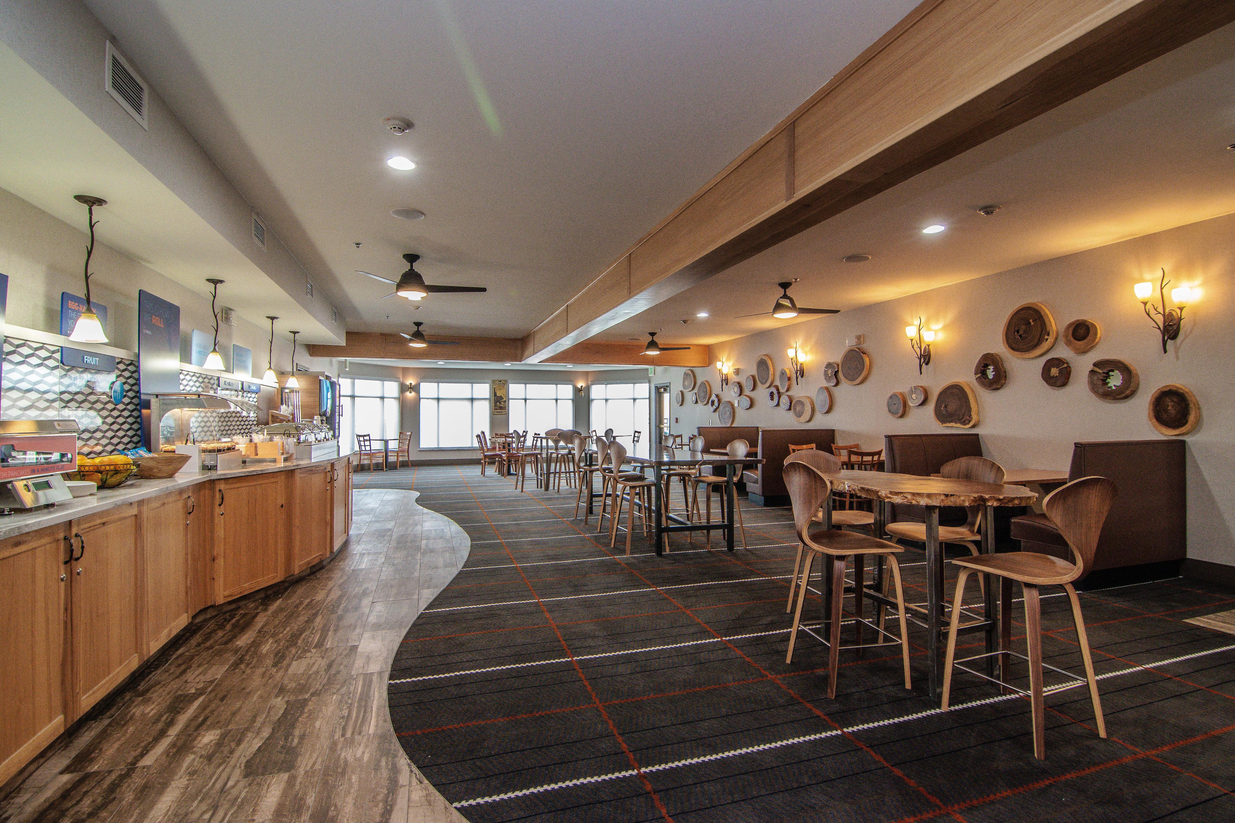 Holiday Inn Express Hotel & Suites Kalispell By Ihg Exteriör bild