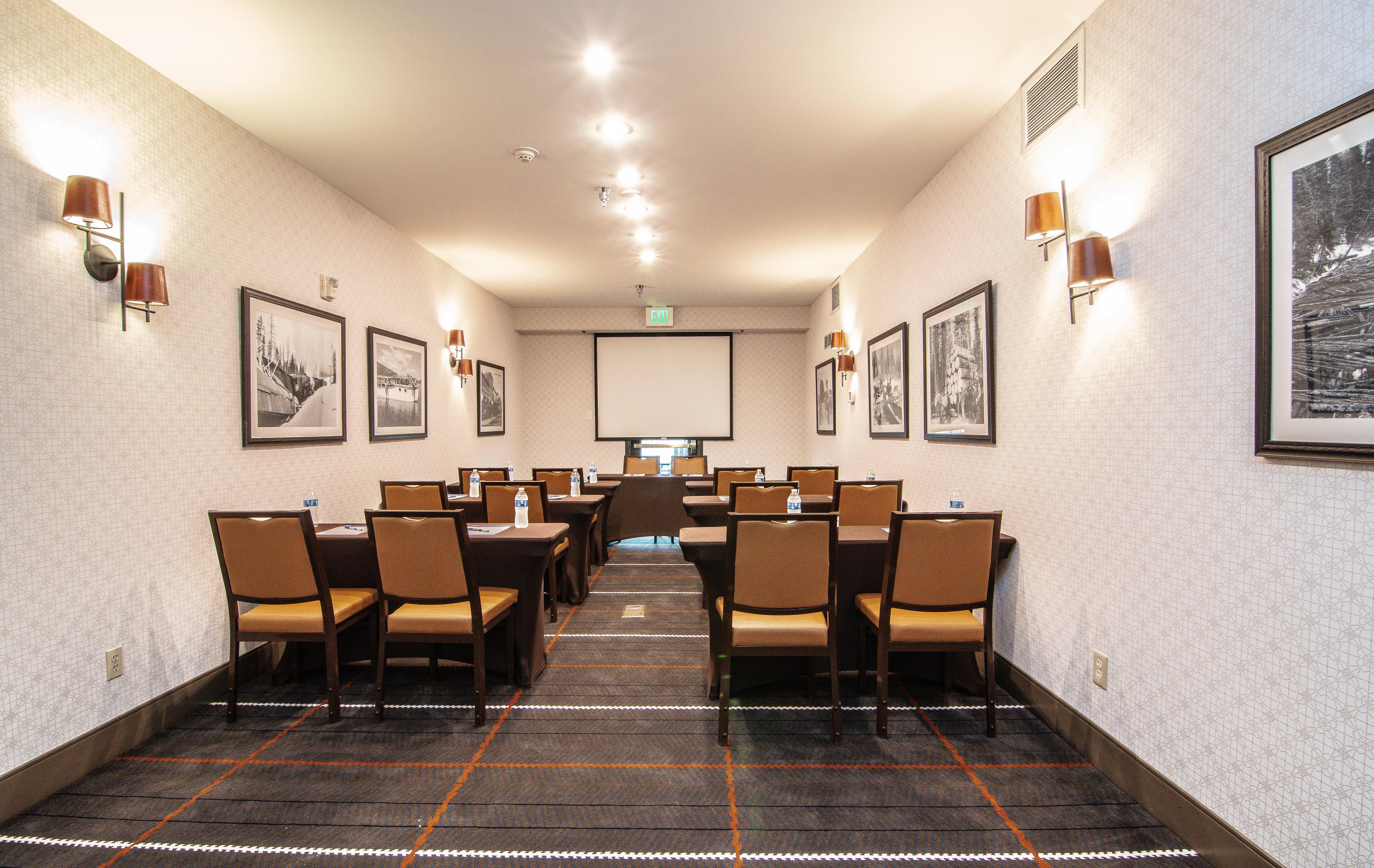 Holiday Inn Express Hotel & Suites Kalispell By Ihg Exteriör bild